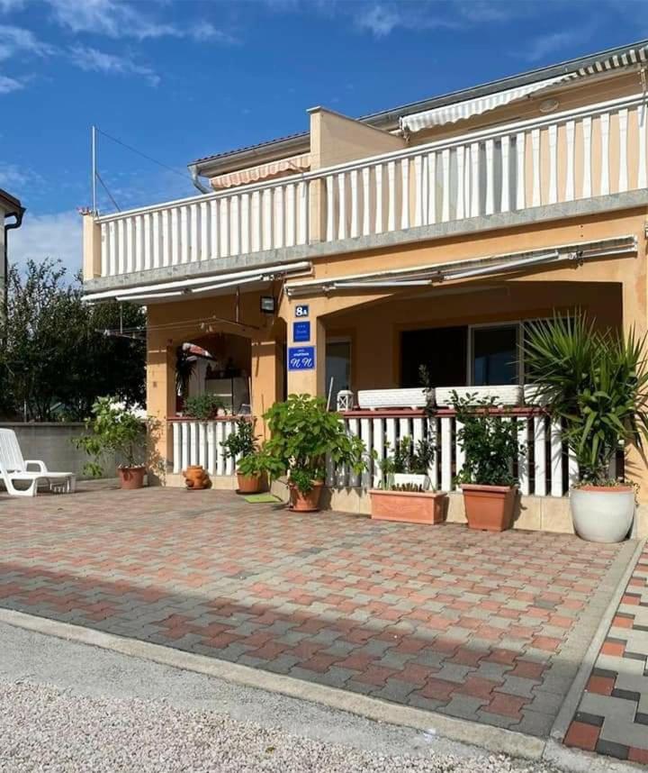 N.N Apartment Vir Exterior photo