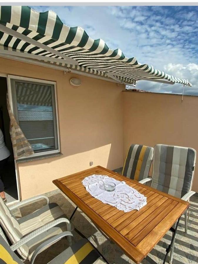N.N Apartment Vir Exterior photo
